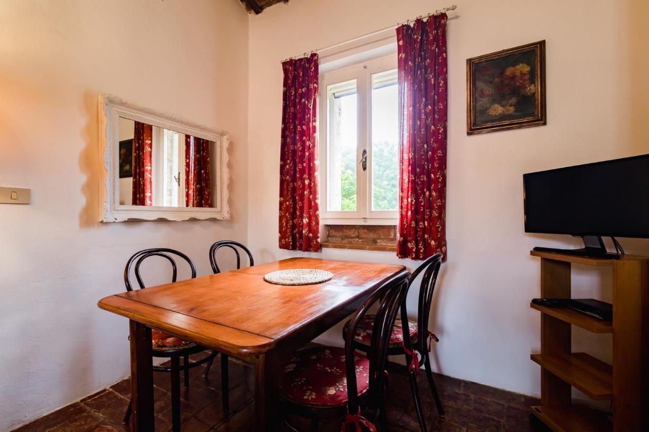 La Locaia Apartment Siena Luaran gambar